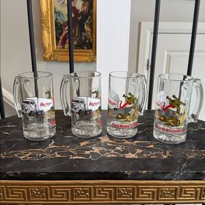 VTG 1996 Budweiser Frogs Beer Mugs Set of 4 Glass Steins 90s Barware YeeHa